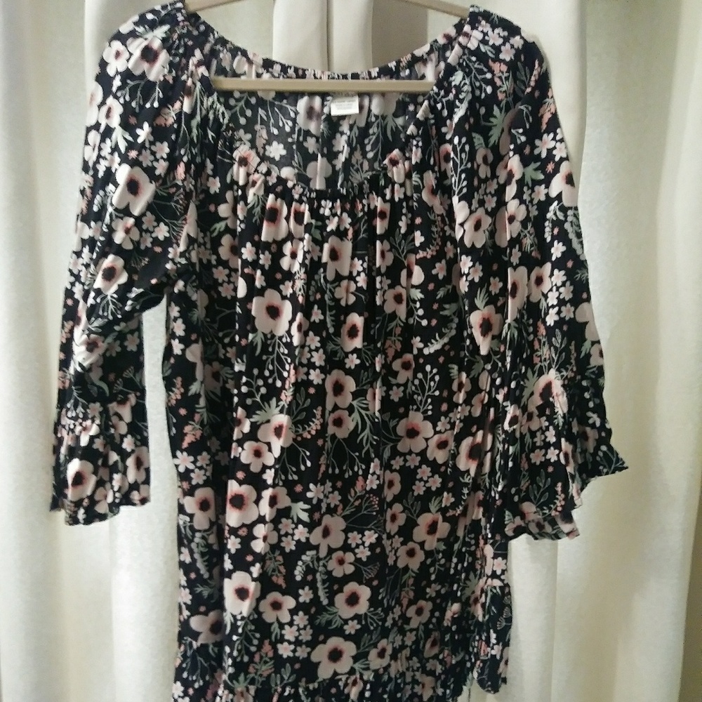 Terra & Sky Women's Top | Off-Shoulder